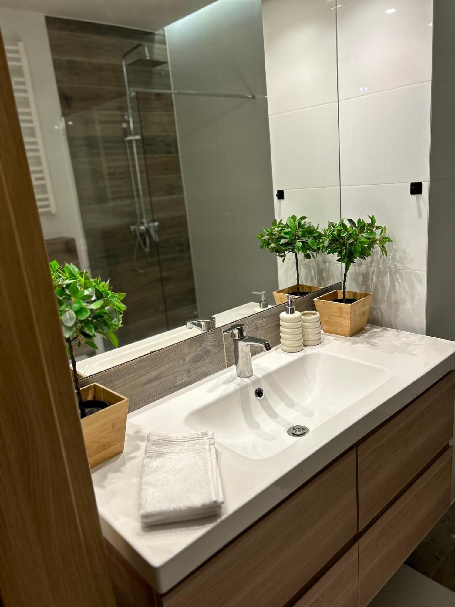 Apartament Zamkowy Bedzin Bagian luar foto